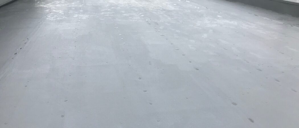 Liquid Roofing and roof sealant