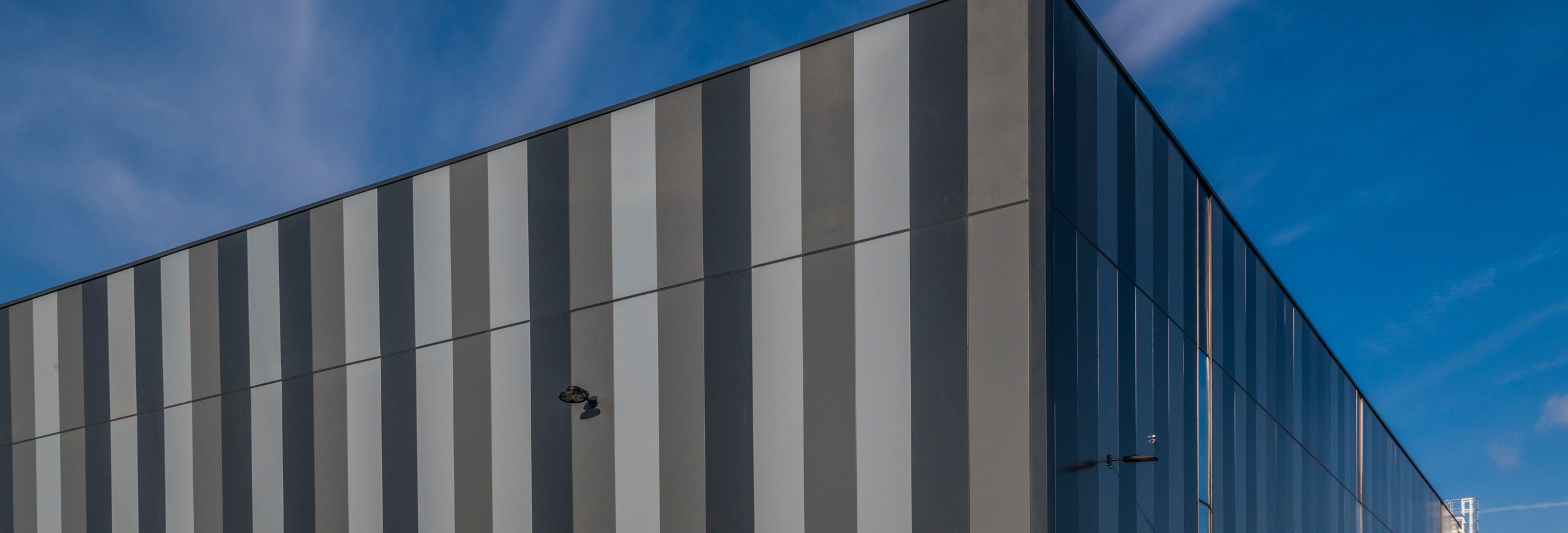Eurobond wall panels