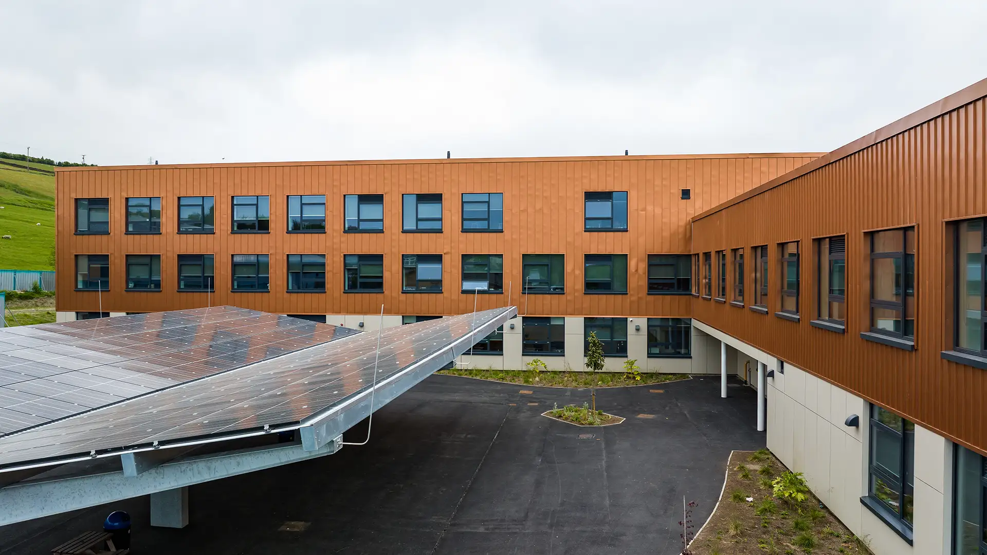 EQUITONE Tectiva used on a educational building