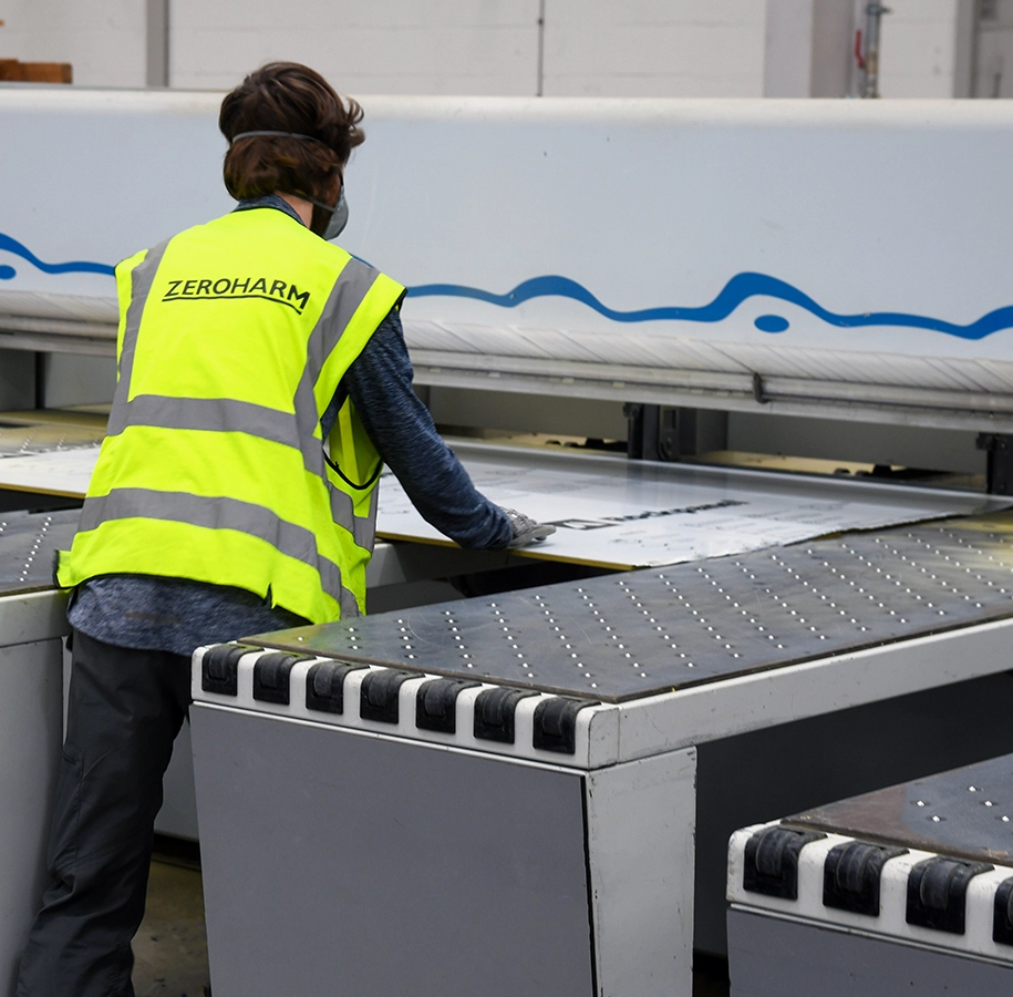 Beamsaw Cutting Fibre Cement Panels